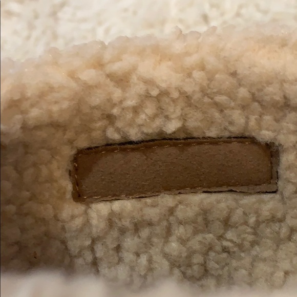 Cute Booties - Picture 2 of 4